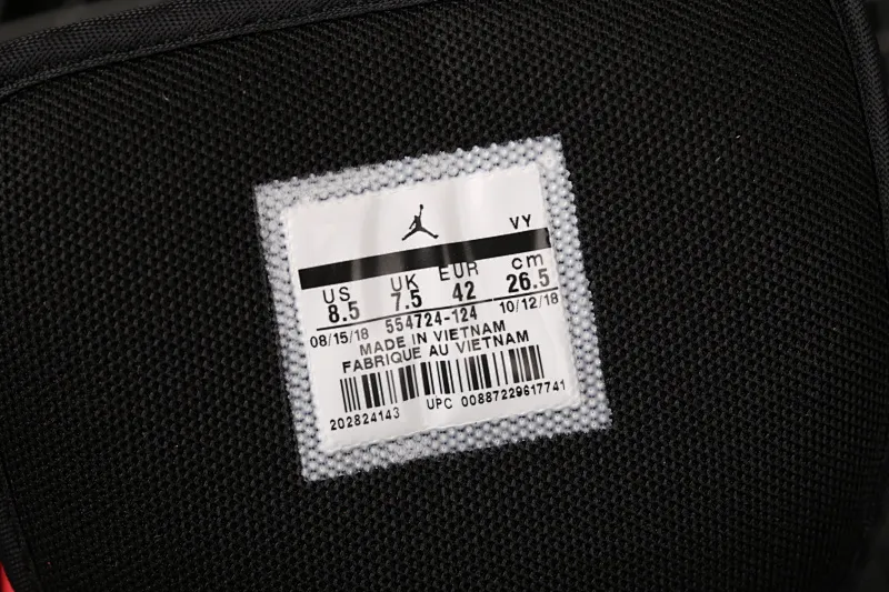 All categories Air Jordan Jordan series basketball shoes Air Jordan 1 Mid Air Jordan 1 Mid Top3 Mandarin duck stitching toe mid-top full toe layer genuine standard 554724-124